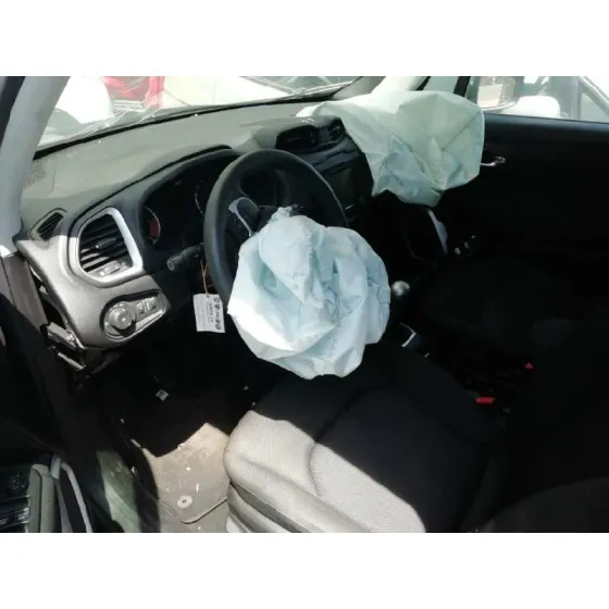 JEEP RENEGADE '2019 SPORT 4X2 NEGRO
