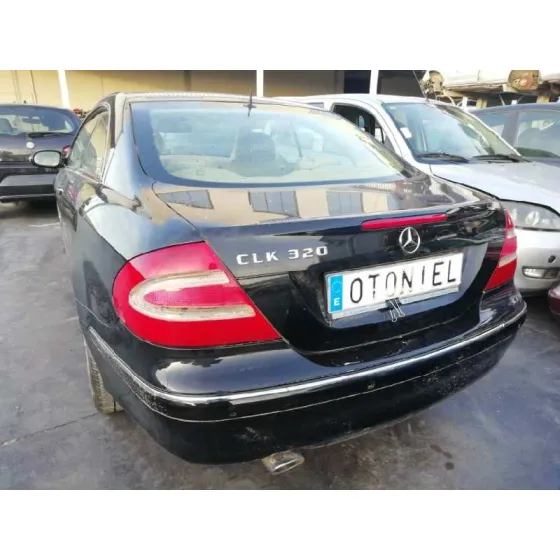 MERCEDES CLASE CLK (W209) COUPE '2005 320 (209.365) NEGRO