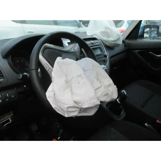 HYUNDAI IX20 '2015 TECNO AZUL