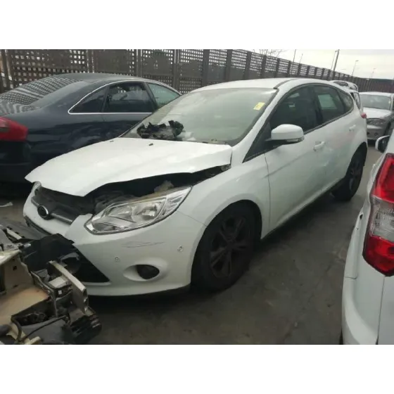 FORD FOCUS LIM. (CB8) '2014 TREND BLANCO
