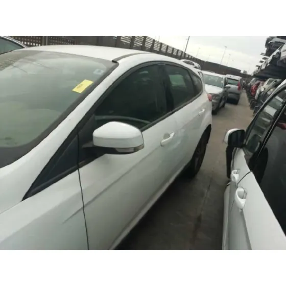 FORD FOCUS LIM. (CB8) '2014 TREND BLANCO