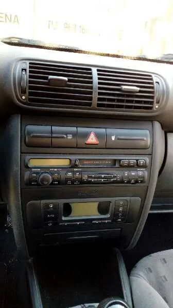 SEAT TOLEDO (1M2) '2000 SELECT GRIS