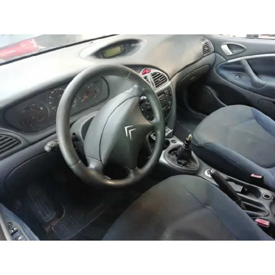 CITROEN C5 BERLINA '2004 2.0 HDI GRIS