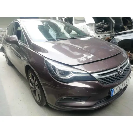 OPEL ASTRA K LIM. 5TÜRIG '2017 1.6 CDTI DPF MARRON