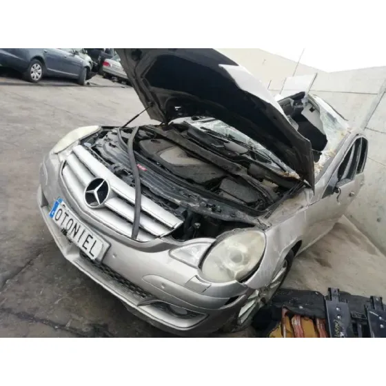 MERCEDES CLASE R (W251) '2006 320 CDI (251.022) GRIS