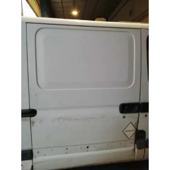 NISSAN INTERSTAR MOD. 04 (X70) '2008 2.5 DCI DIESEL CAT BLANCA