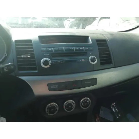 MITSUBISHI LANCER SPORTBACK (CX) '2009 INVITE GRANATE