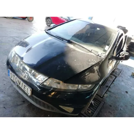 HONDA CIVIC BERLINA 5 (FK) '2006 2.2 I-CTDI COMFORT NEGRO