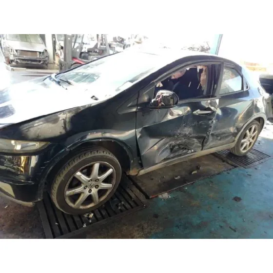 HONDA CIVIC BERLINA 5 (FK) '2006 2.2 I-CTDI COMFORT NEGRO