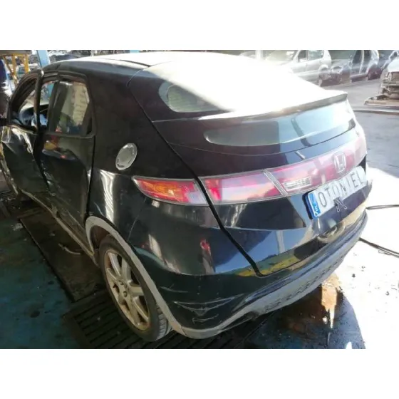 HONDA CIVIC BERLINA 5 (FK) '2006 2.2 I-CTDI COMFORT NEGRO