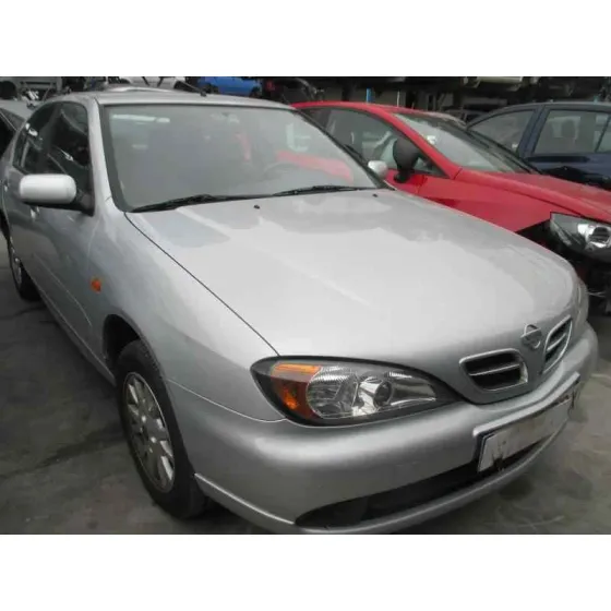 NISSAN PRIMERA BERLINA (P11) '2002 BASICO GRIS