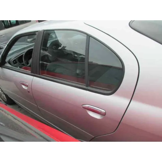NISSAN PRIMERA BERLINA (P11) '2002 BASICO GRIS