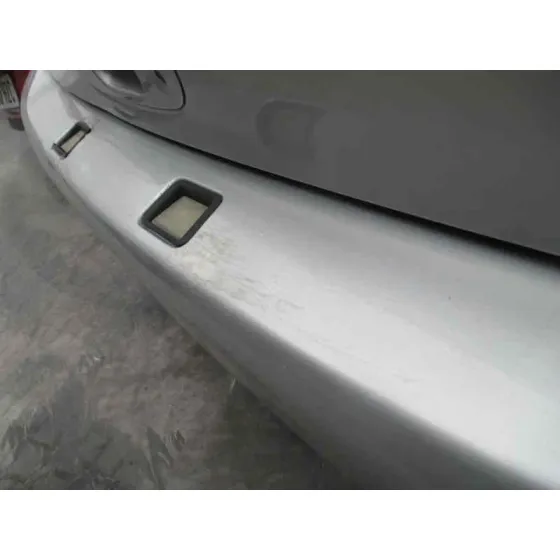 NISSAN PRIMERA BERLINA (P11) '2002 BASICO GRIS