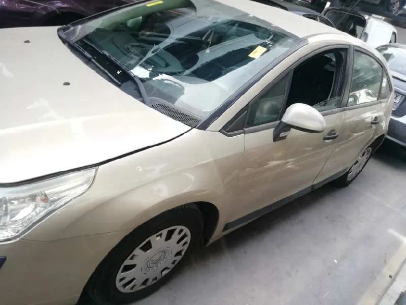 CITROEN C4 BERLINA '2007 LX DORADO