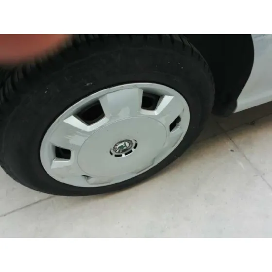 SKODA FABIA (6Y2/6Y3) '2001 ATTRACTIVE GRIS