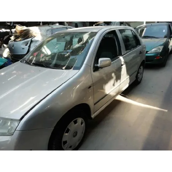 SKODA FABIA (6Y2/6Y3) '2001 ATTRACTIVE GRIS