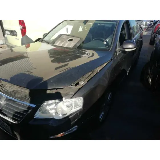 VOLKSWAGEN PASSAT BERLINA (3C2) '2005 SPORTLINE NEGRO