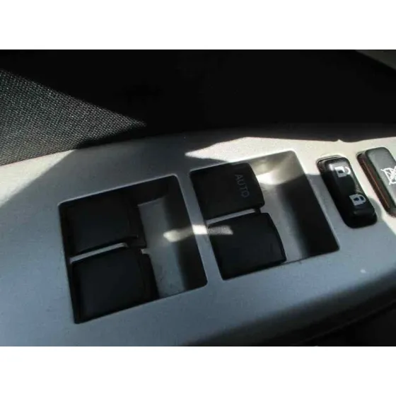 TOYOTA COROLLA (E15) '2008 1.4 TURBODIESEL CAT GRIS