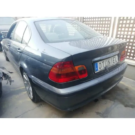 BMW SERIE 3 BERLINA (E46) '2002 3.0 24V TURBODIESEL CAT GRIS