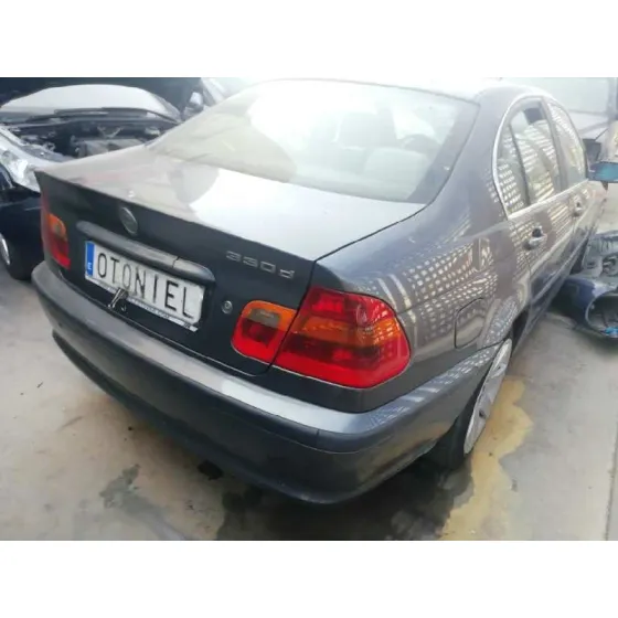 BMW SERIE 3 BERLINA (E46) '2002 3.0 24V TURBODIESEL CAT GRIS