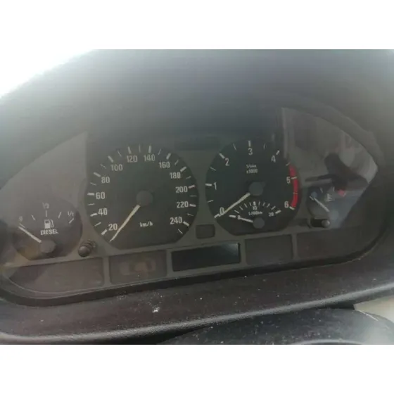 BMW SERIE 3 BERLINA (E46) '2002 3.0 24V TURBODIESEL CAT GRIS