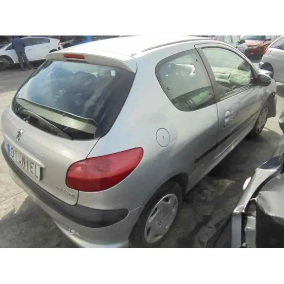 PEUGEOT 206 BERLINA '2003 XN PLATA