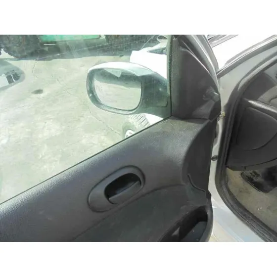 PEUGEOT 206 BERLINA '2003 XN PLATA
