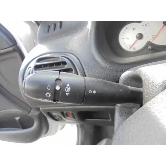 PEUGEOT 206 BERLINA '2003 XN PLATA