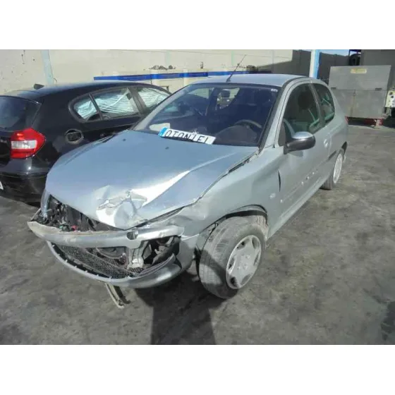 PEUGEOT 206 BERLINA '2003 XN PLATA