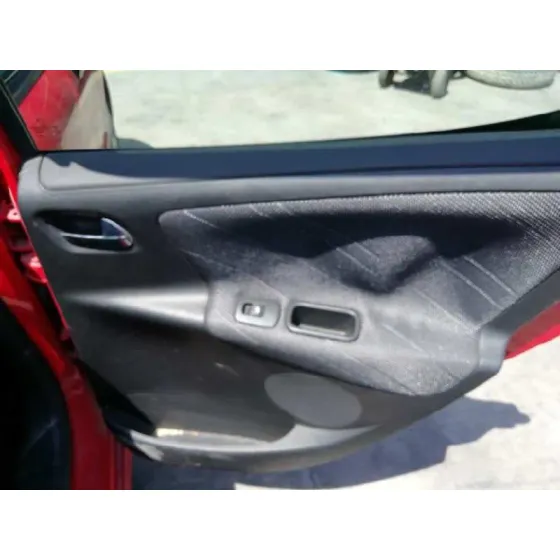 PEUGEOT 207 '2007 1.6 16V HDI ROJO