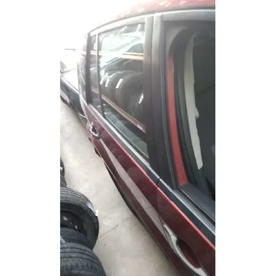 FORD FUSION (CBK) '2006 AMBIENTE ROJO