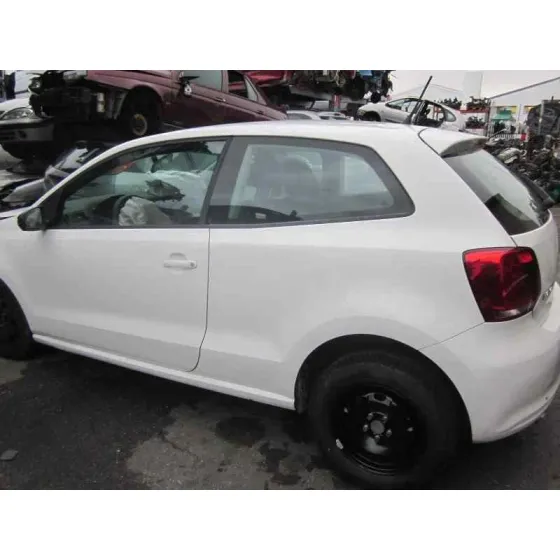 VOLKSWAGEN POLO (6R1) '2010 ADVANCE BLANCO