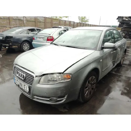 AUDI A4 BERLINA (8E) '2006 2.0 TDI 16V (103KW) GRIS