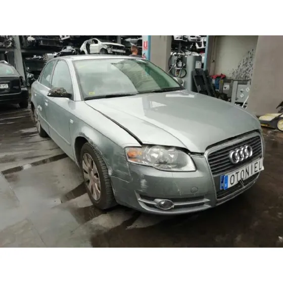 AUDI A4 BERLINA (8E) '2006 2.0 TDI 16V (103KW) GRIS