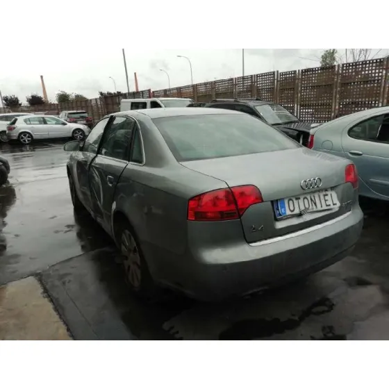 AUDI A4 BERLINA (8E) '2006 2.0 TDI 16V (103KW) GRIS