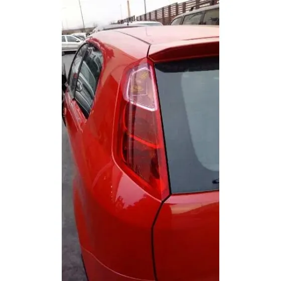 FIAT GRANDE PUNTO (199) '2007 1.9 MULTIJET SPORT (01.2007->) ROJO