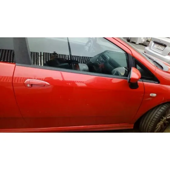 FIAT GRANDE PUNTO (199) '2007 1.9 MULTIJET SPORT (01.2007->) ROJO