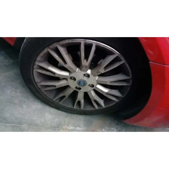 FIAT GRANDE PUNTO (199) '2007 1.9 MULTIJET SPORT (01.2007->) ROJO