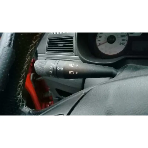 FIAT GRANDE PUNTO (199) '2007 1.9 MULTIJET SPORT (01.2007->) ROJO