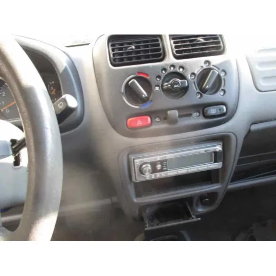 SUZUKI IGNIS RG (FH) '2001 GL (3-PTAS.) PLATA