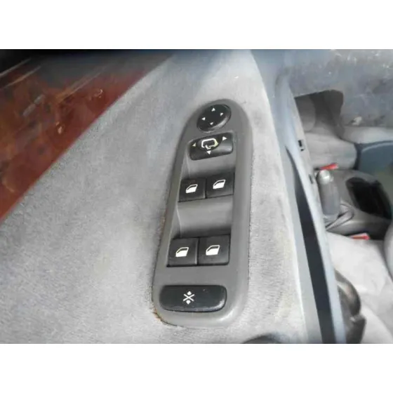 CITROEN C5 BERLINA '2002 2.2 HDI VIVACE PLATA