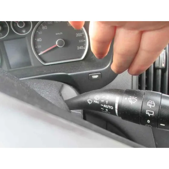 HYUNDAI I30 '2008 CLASSIC NEGRO