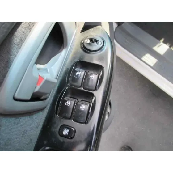 KIA CARENS '2003 2.0 CRDI EX MONOVOLUMEN BLANCO
