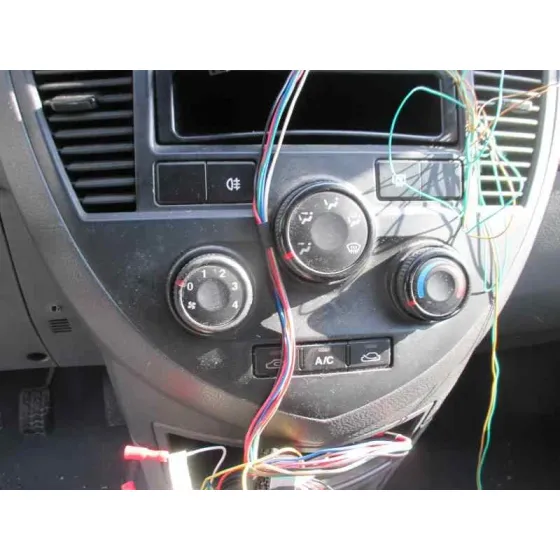 KIA CARENS '2003 2.0 CRDI EX MONOVOLUMEN BLANCO