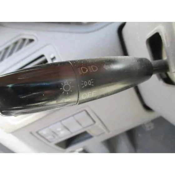 KIA CARENS '2003 2.0 CRDI EX MONOVOLUMEN BLANCO