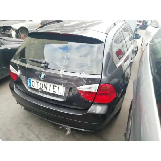 BMW SERIE 3 TOURING (E91) '2006 320D NEGRO