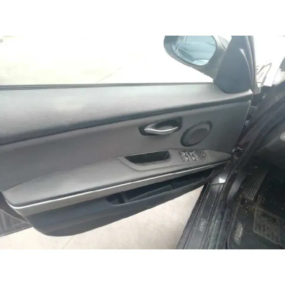 BMW SERIE 3 TOURING (E91) '2006 320D NEGRO