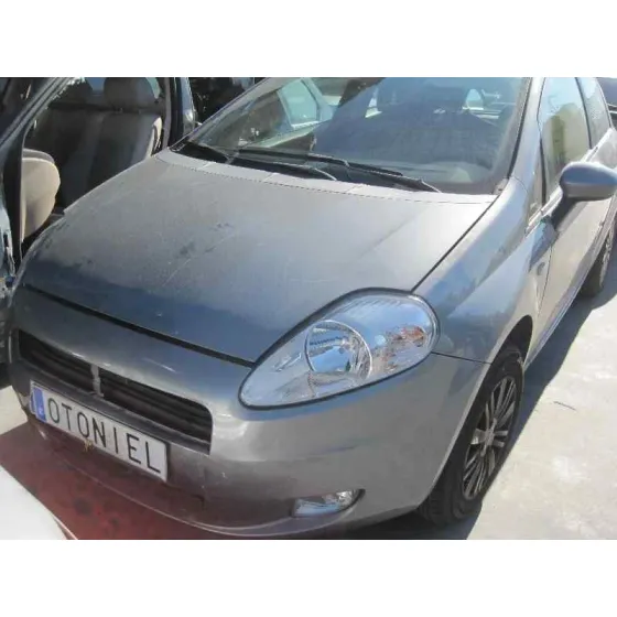 FIAT GRANDE PUNTO (199) '2006 1.3 16V MULTIJET ACTIVE (55KW) GRIS