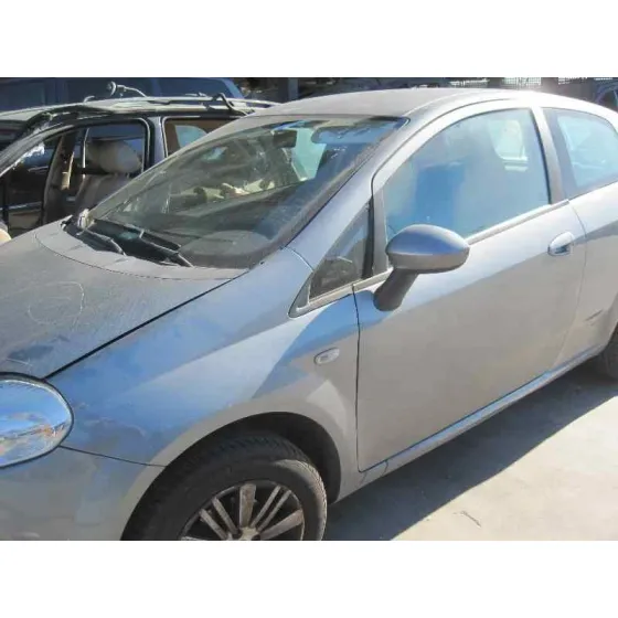 FIAT GRANDE PUNTO (199) '2006 1.3 16V MULTIJET ACTIVE (55KW) GRIS