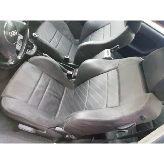 AUDI A3 (8L) '2004 1.9 TDI PLATA